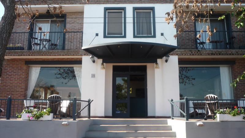 Hotel Bahia Playa Colonia del Sacramento Exterior photo